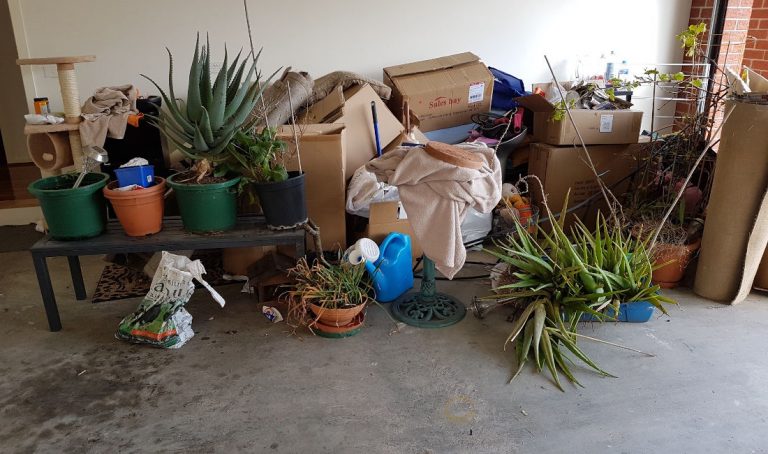 residential rubbish removal melbourne before