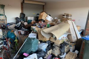 Real Estate Rubbish Removal Garage