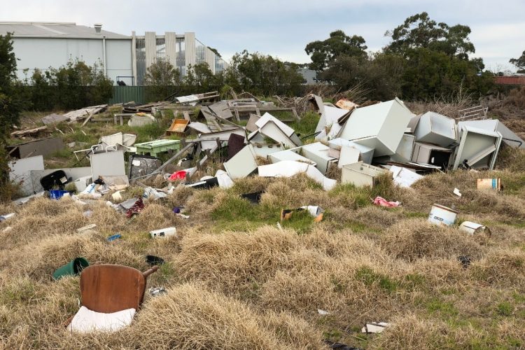 illegal rubbish dumped in tarneit